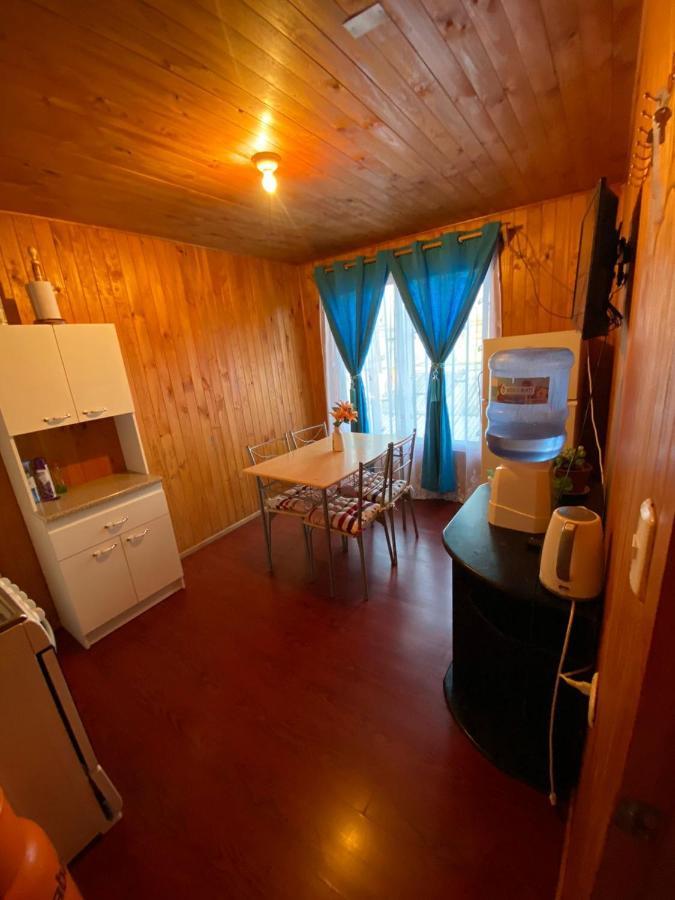 Hospedaje Pudahuel 산티아고 외부 사진
